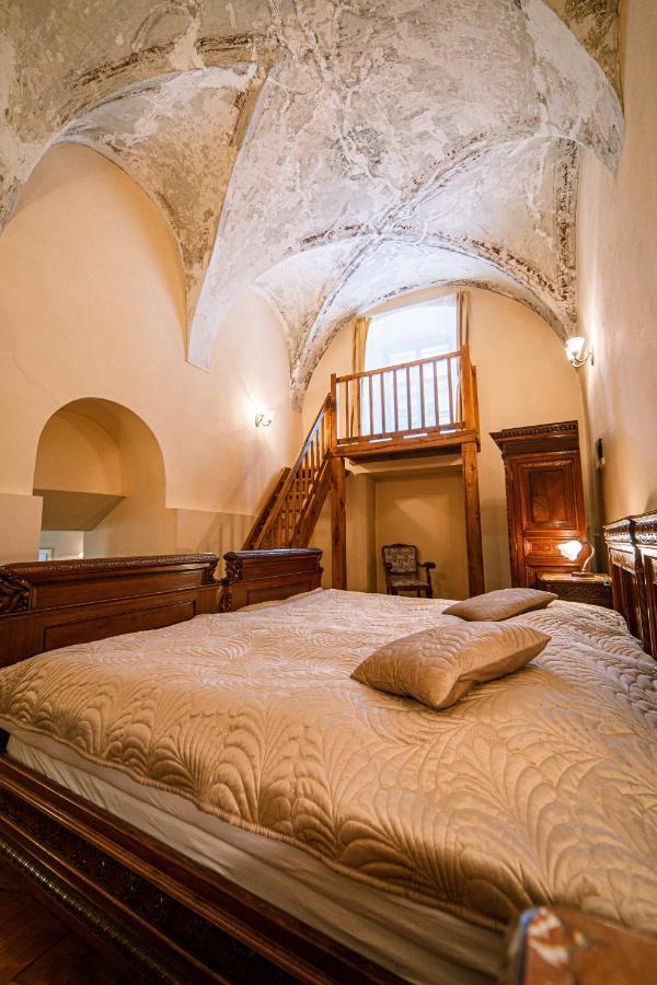 Penzion Cosmopolitan Ii. Banská Štiavnica Εξωτερικό φωτογραφία